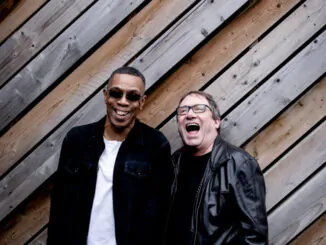 INTERVIEW: Simon Fowler and Oscar Harrison of Ocean Colour Scene discuss their Spring acoustic tour 1