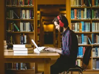 Students at College and University Can Benefit from Two Music Streaming Applications 81 Students at College and University Can Benefit from Two Music Streaming Applications