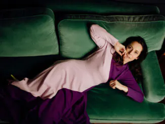 VIDEO PREMIERE: Nerina Pallot unveils the captivating live video for her latest single ‘Cold Places’ 82 Nerina Pallot