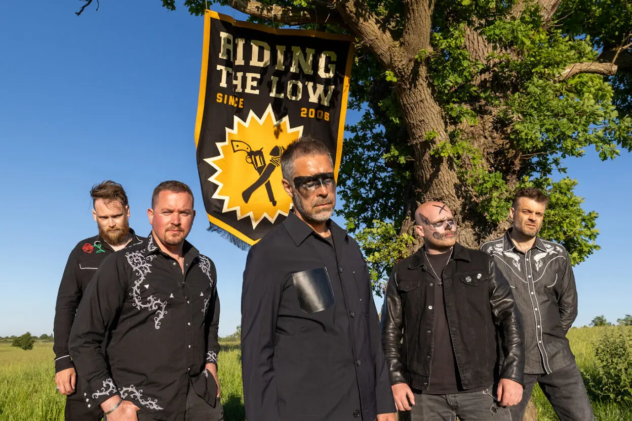 INTERVIEW: Paddy Considine on ‘The Death of Gobshite Rambo’- the brand new album from his band Riding The Low 1