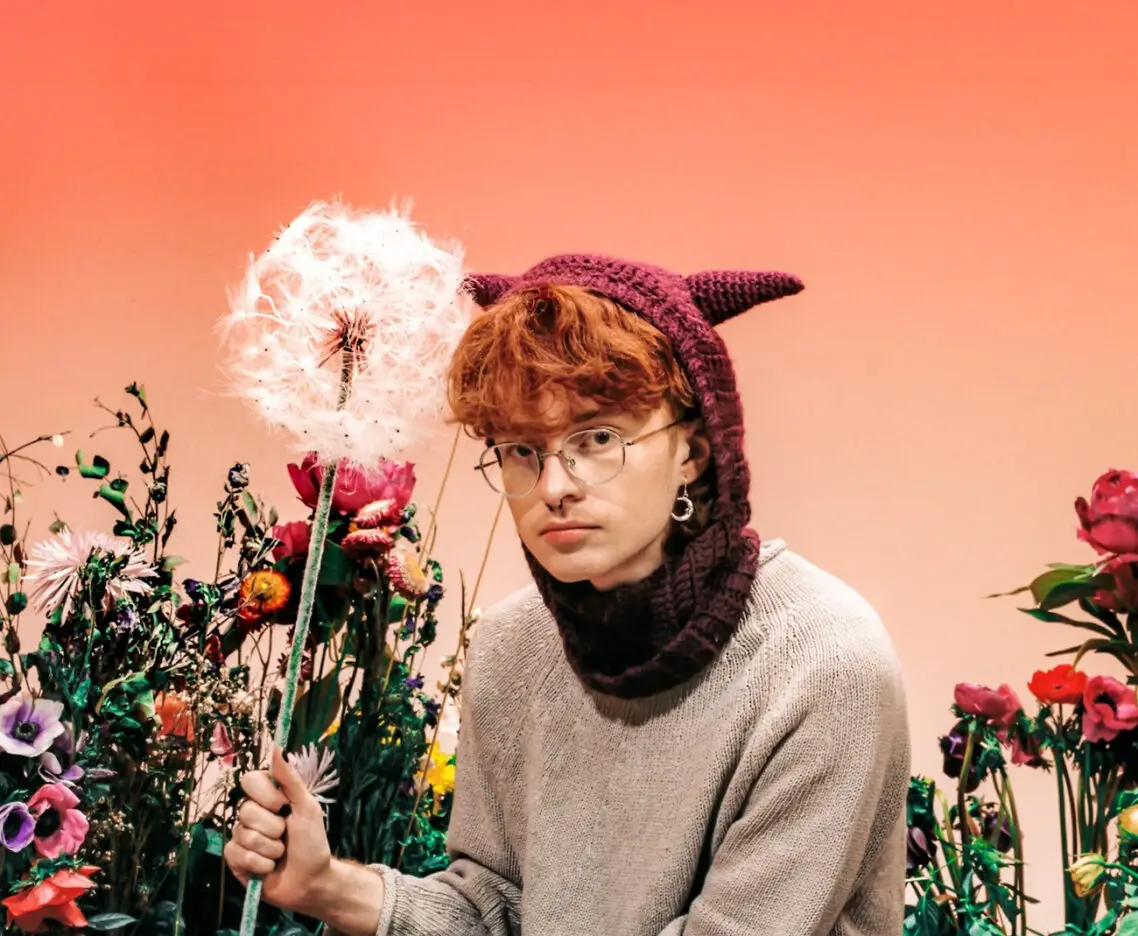 UK indie-pop phenom CAVETOWN announces headline show at Ulster Hall, Belfast on 8 November 2022 1