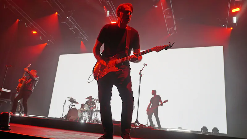 IN FOCUS// Bryan Adams @ Motorpoint Arena Nottingham