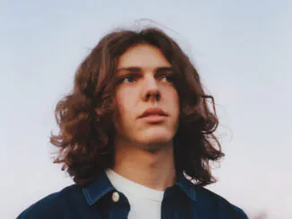 TRACK PREMIERE: Miles Newman - Sophie