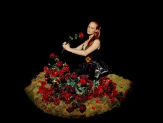 VERA BLUE shares her new electropop ballad single ‘The Curse’