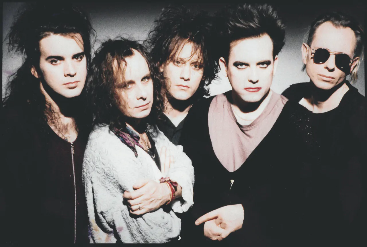 THE CURE ‘Play Out’ documentary has been upgraded to HD for the first time officially