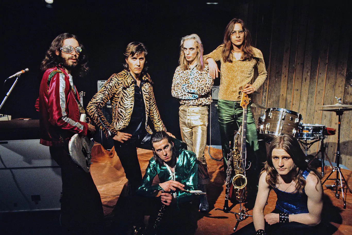 ROXY MUSIC’s ‘The Best Of Roxy Music’ to be released on vinyl for the first time in September