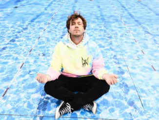 INTERVIEW: James Bourne talks ‘Sugar Beach’ & his artistic evolution
