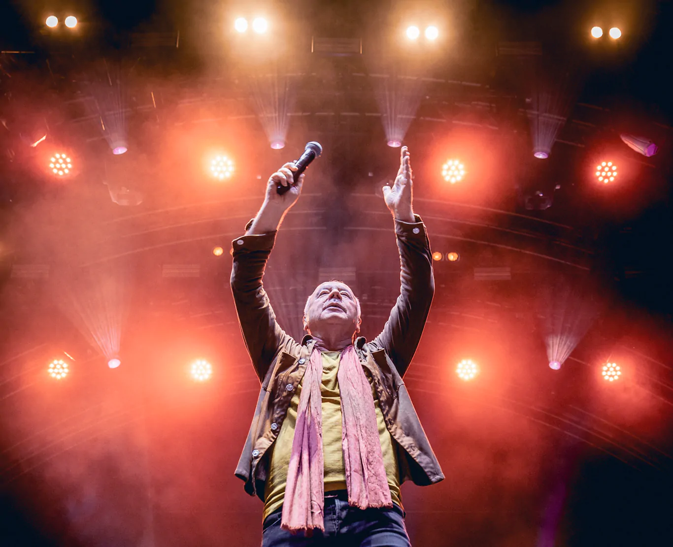 IN FOCUS// Simple Minds at Custom House Square, Belfast, Northern Ireland