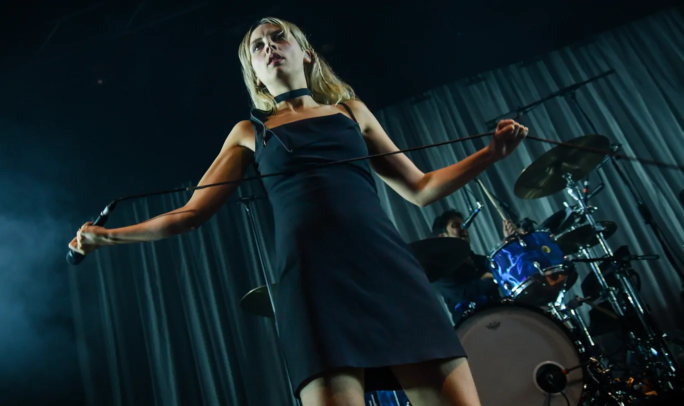 IN FOCUS// Wolf Alice at The Telegraph Building, Belfast, Northern Ireland 89 IN FOCUS// Wolf Alice at The Telegraph Building, Belfast, Northern Ireland