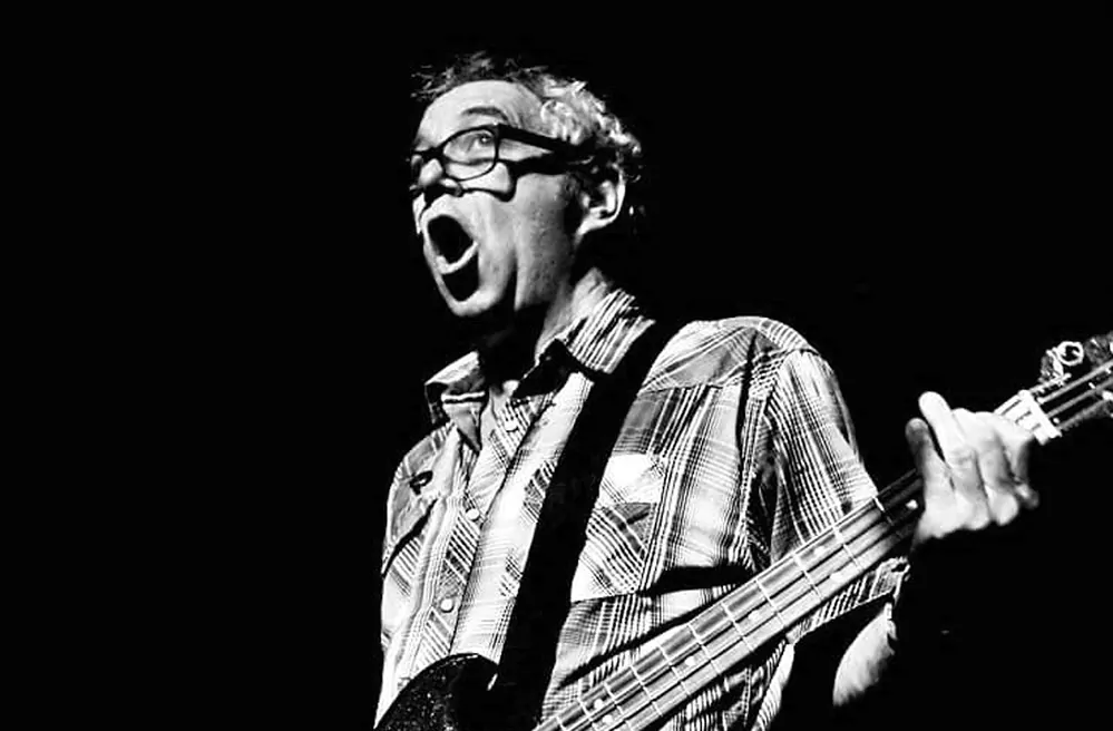 INTERVIEW: Mike Watt talks music, politics and touring with Flipper