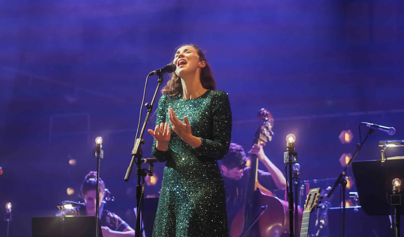 LISA HANNIGAN to headline free St Patrick’s Eve concert at Belfast’s Custom House Square