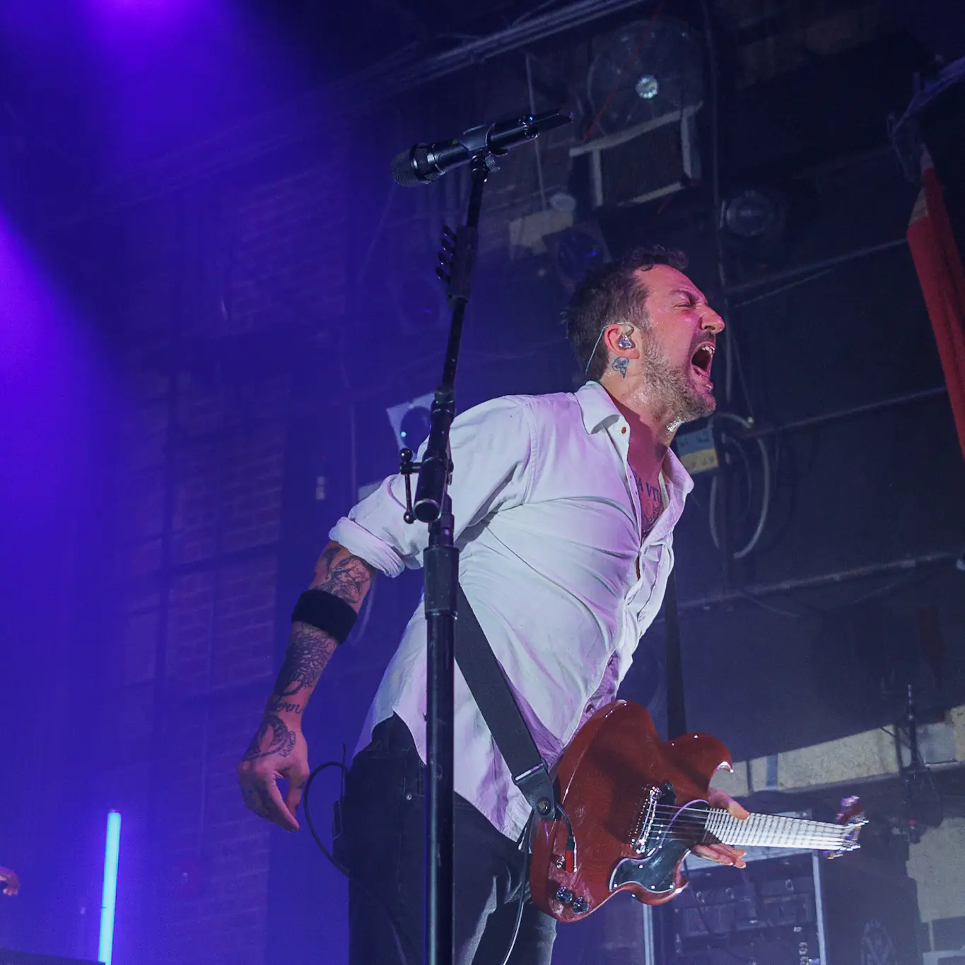 INTERVIEW: Frank Turner – “The next album is about being in your forties and not giving a f**k.” 84 Frank Turner