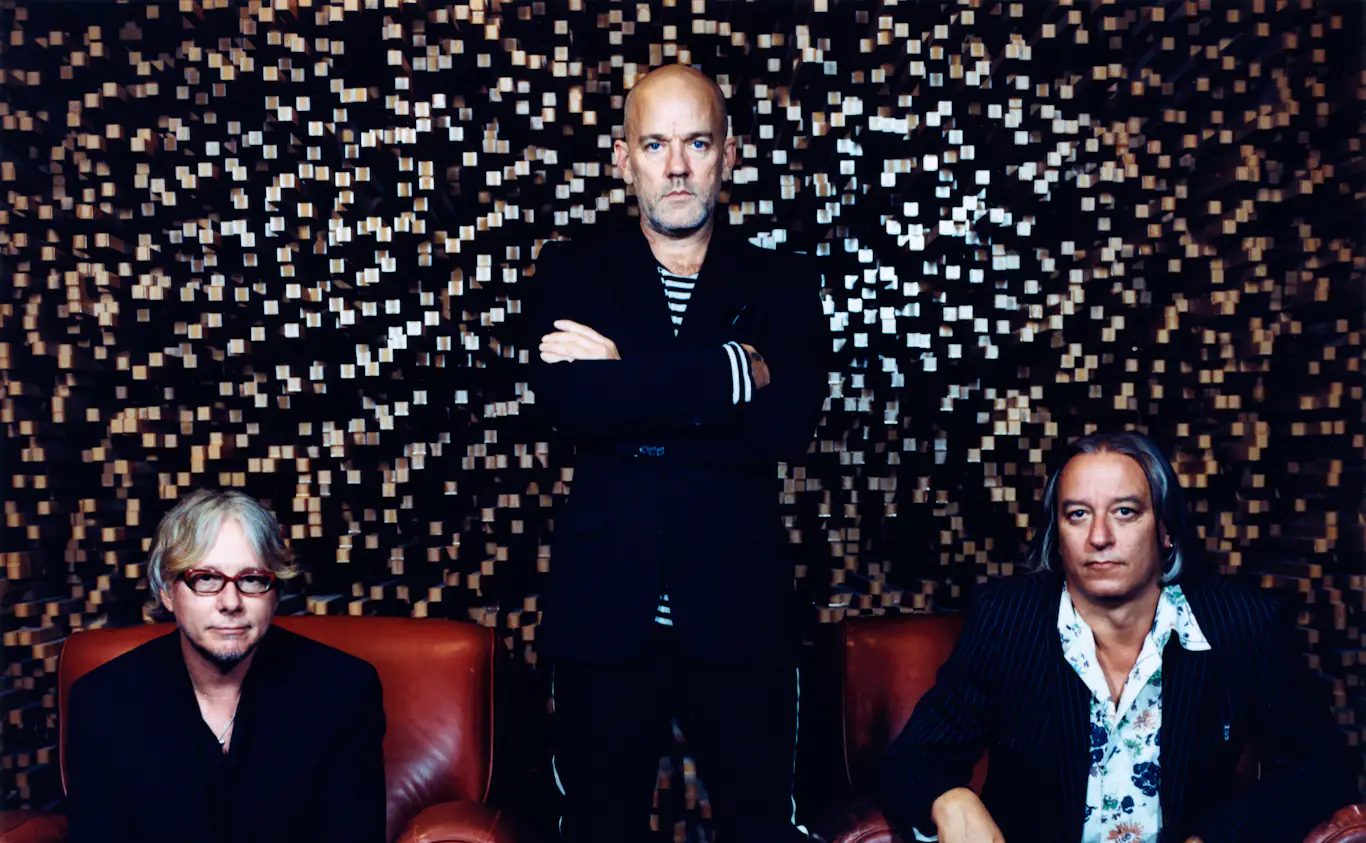 R.E.M.’s out-of-print albums ‘Around the Sun’ & ‘Collapse into Now’ return to vinyl