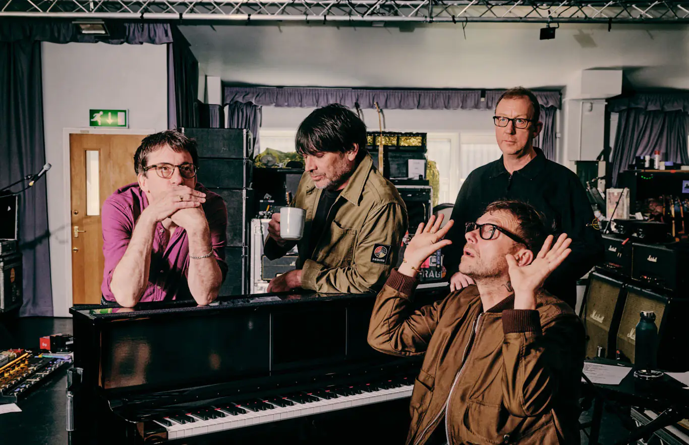 BLUR release new track: “St. Charles Square” ahead of Wembley Stadium shows next week