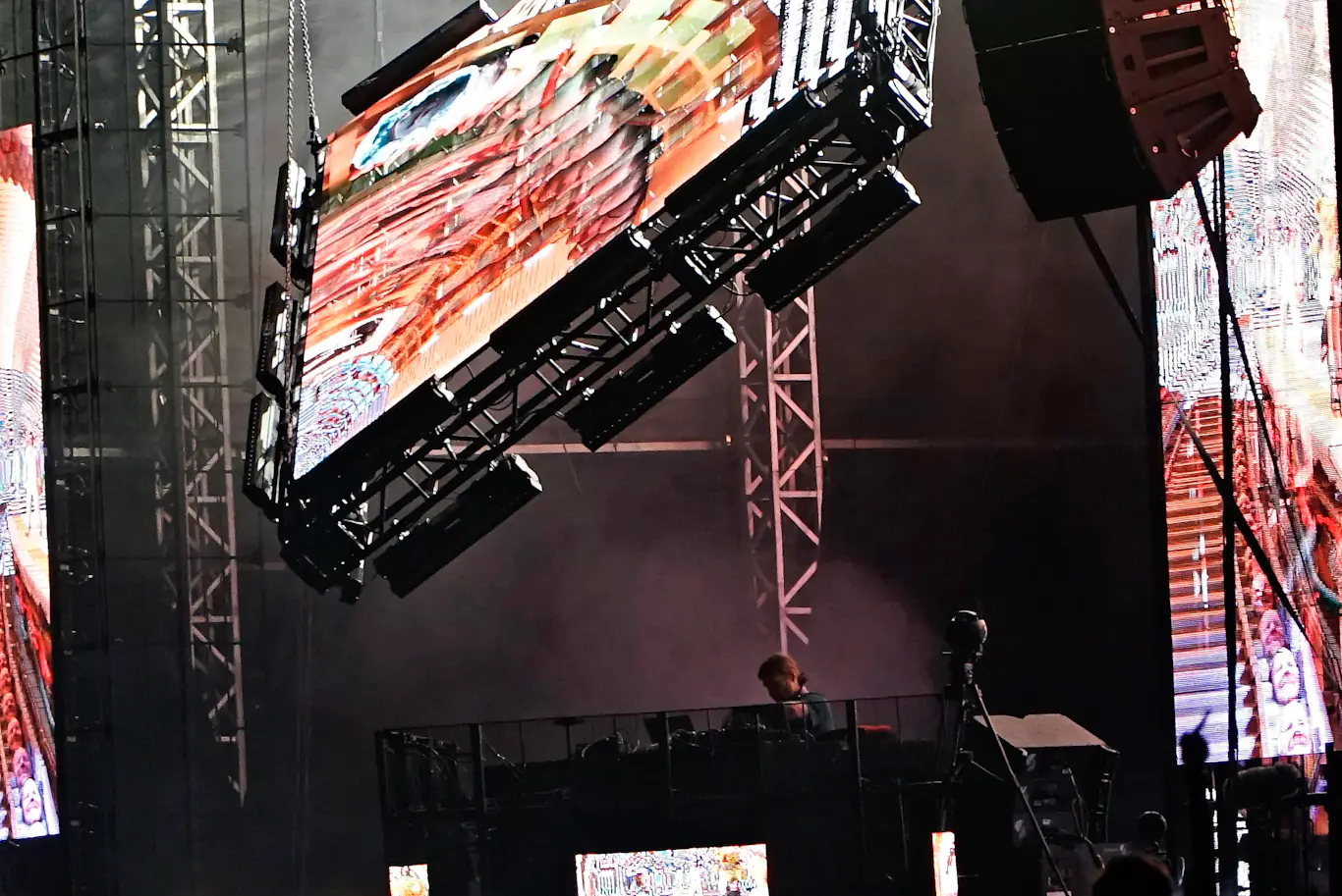 IN FOCUS// Field Day 2023 with Aphex Twin, Bonobo, Arca and others at Victoria Park, London 88 IN FOCUS// Field Day 2023 with Aphex Twin, Bonobo, Arca and others at Victoria Park, London Credit: Alina Salihbekova