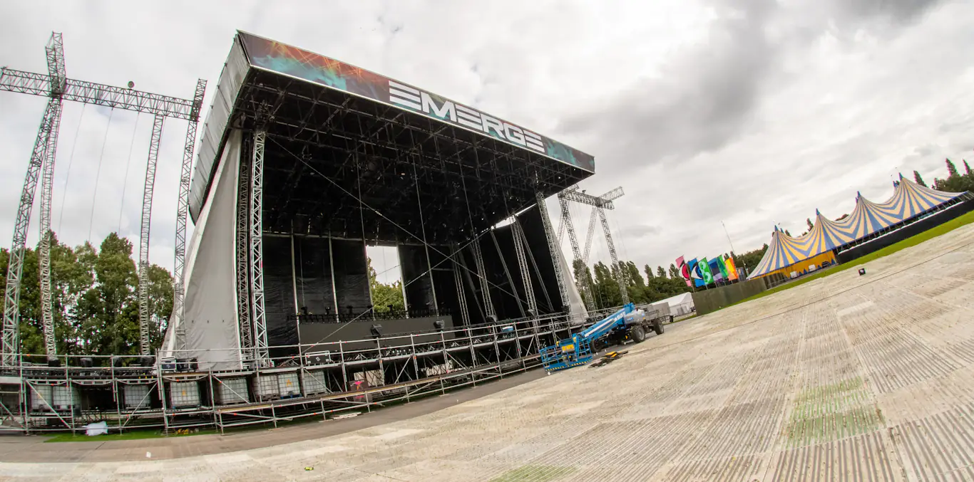 EMERGE MUSIC FESTIVAL - Ireland’s biggest Electronic Music Festival, is back this weekend 85 EMERGE MUSIC FESTIVAL © Bernie McAllister
