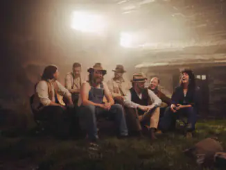 TYLER CHILDERS’ announces new album 'Rustin’ In The Rain' & shares video for first single 'In Your Love' 82 Tyler Childers
