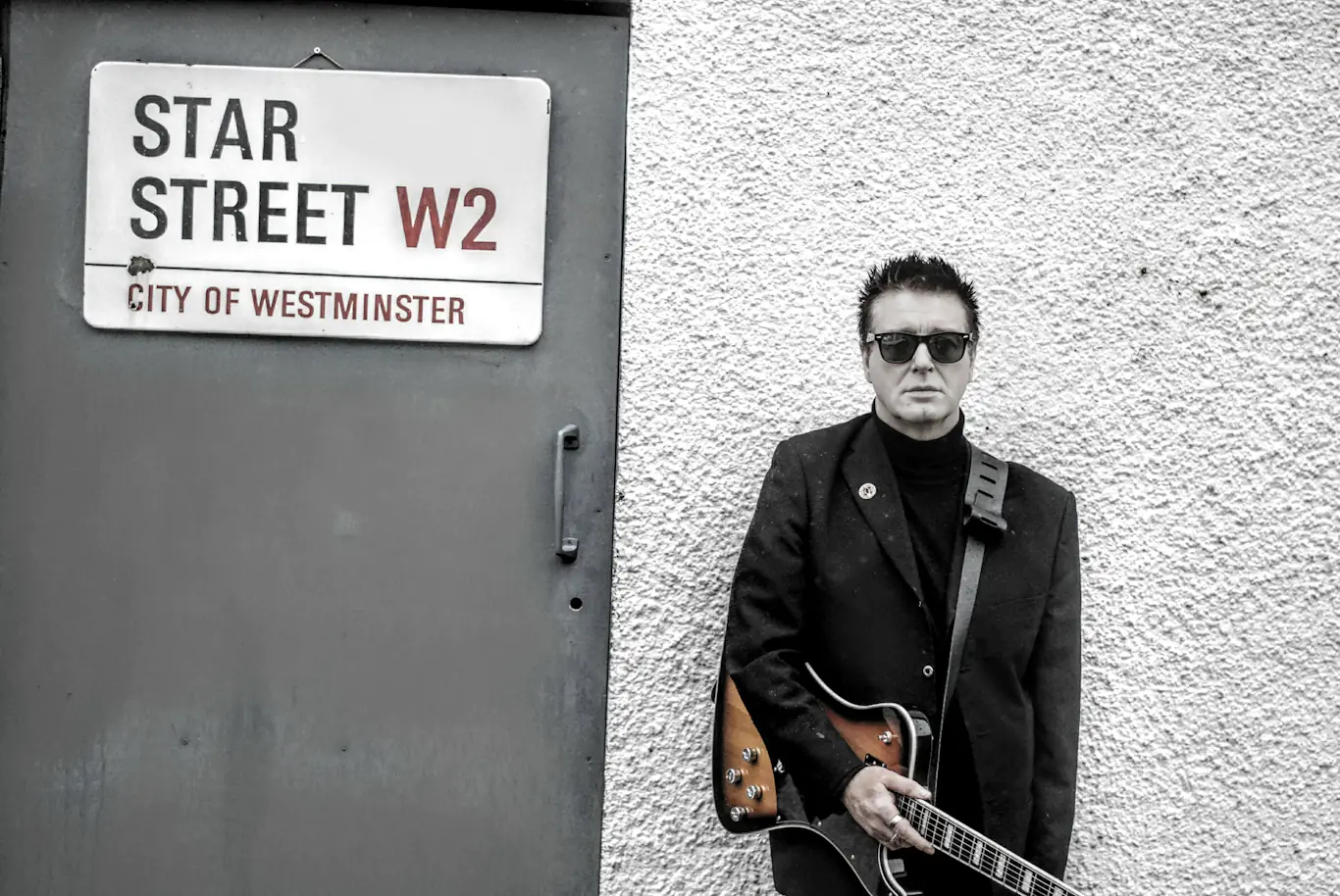 INTERVIEW: Hurricane #1 frontman Alex Lowe on their new album ‘Backstage Waiting to Go On’