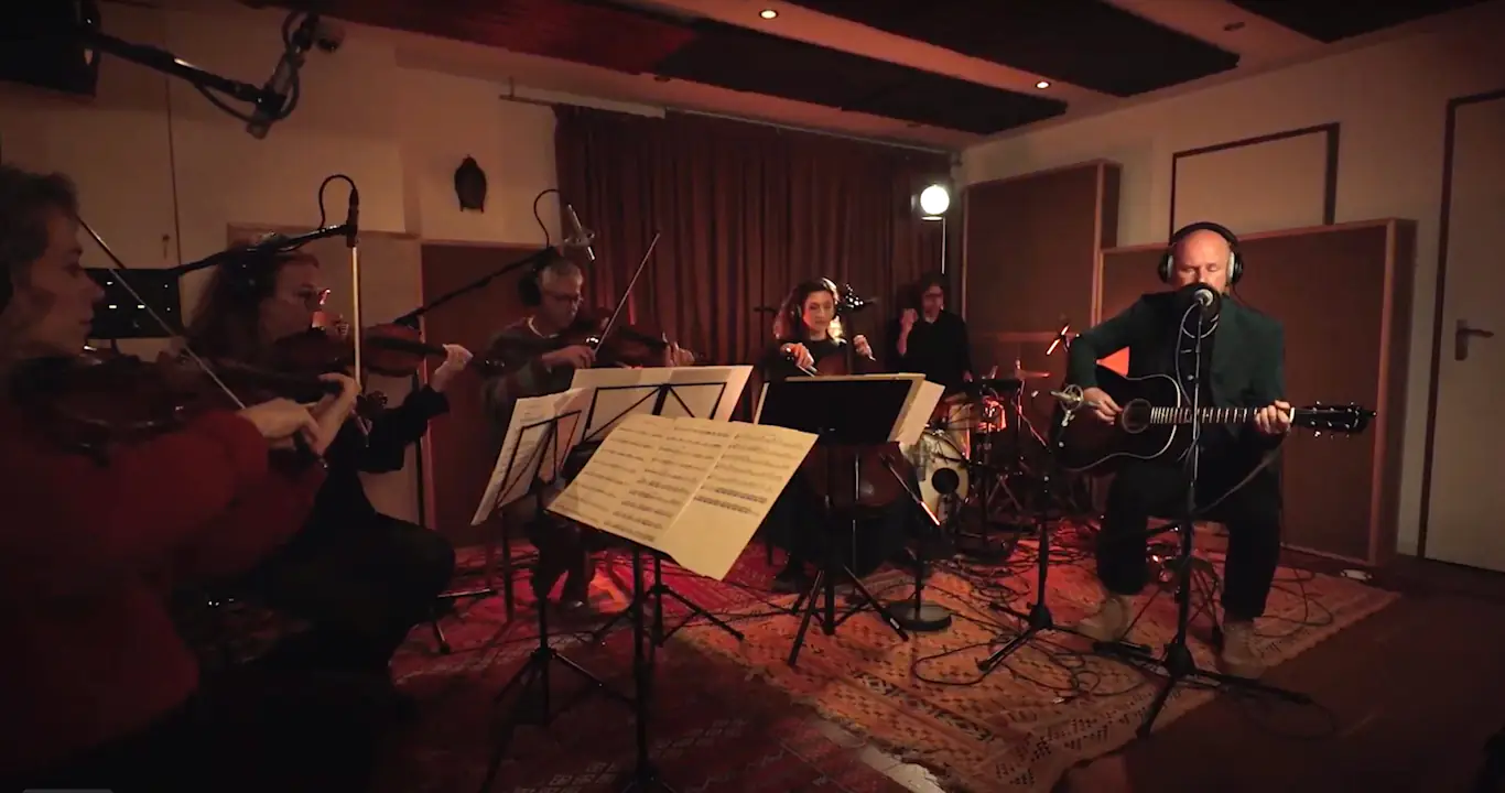 Philip Selway & Elysian Collective announce ‘Live At Evolution Studios’