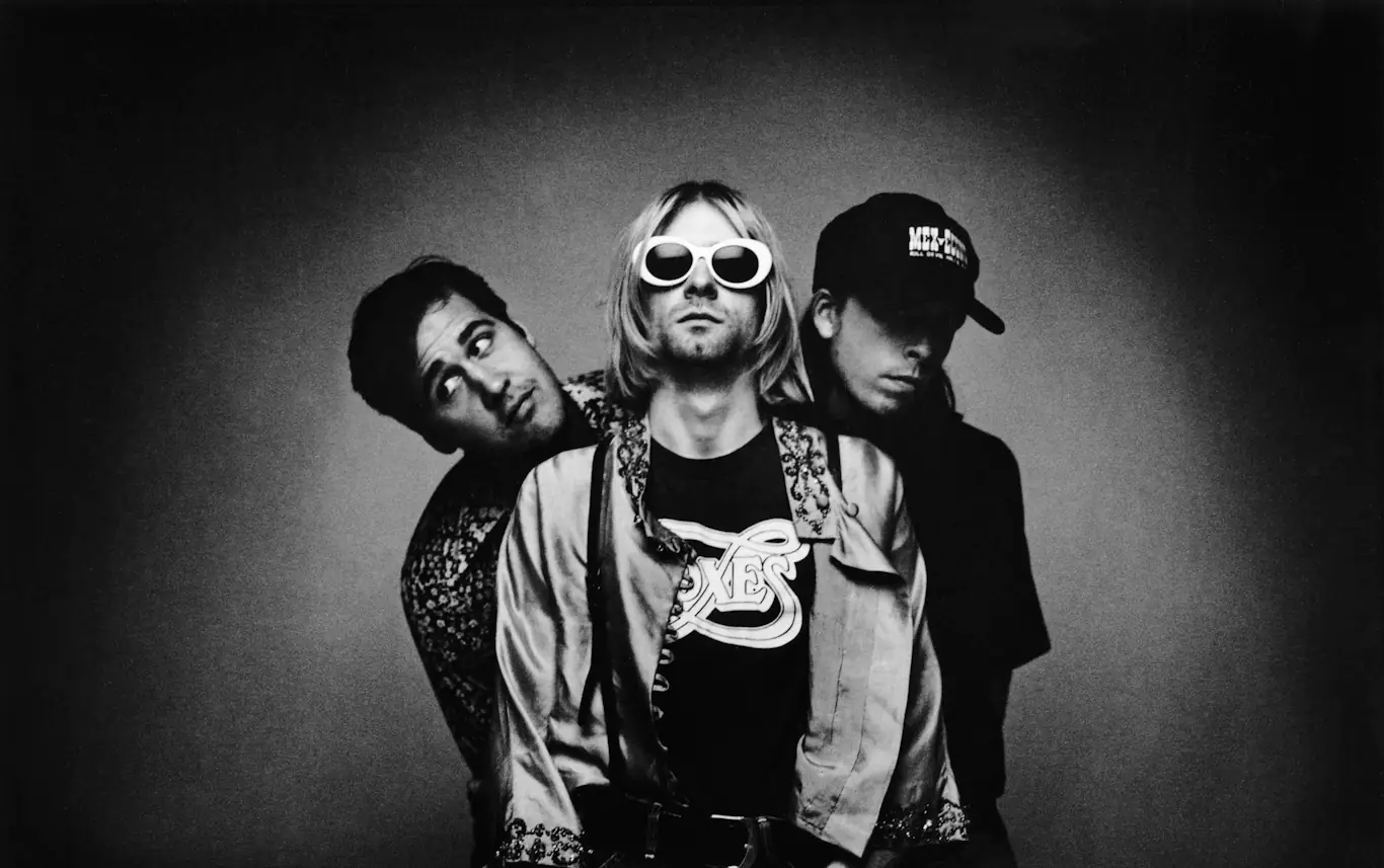 NIRVANA unveil visualiser for newly remastered ‘Dumb’ ahead of 30th anniversary ‘In Utero’ release
