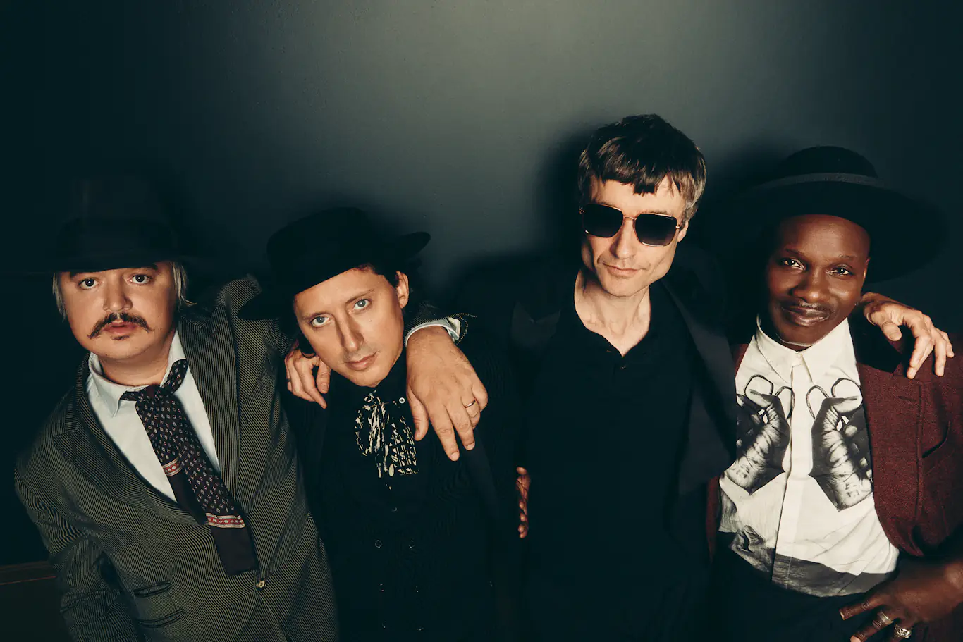 THE LIBERTINES share video for new single ‘Night Of The Hunter’