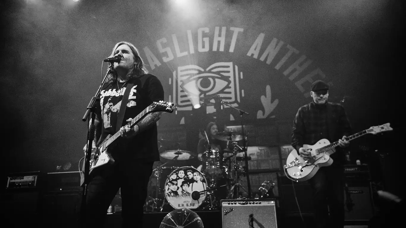 IN FOCUS// The Gaslight Anthem at the Roundhouse, London Credit: Denise Esposito