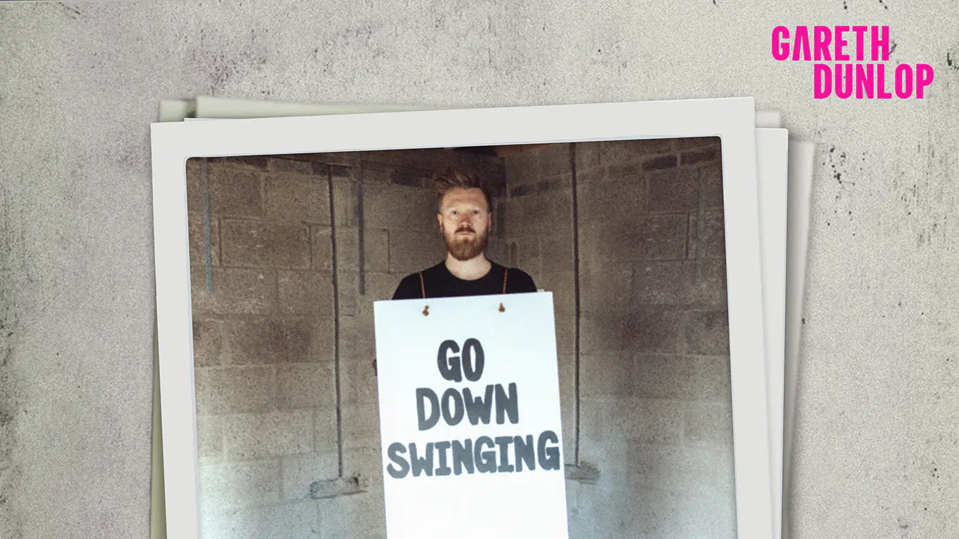 GARETH DUNLOP releases new single ‘Go Down Swinging’
