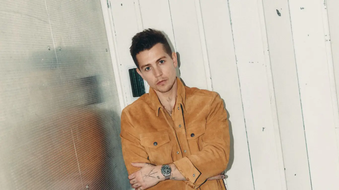 JAMES McVEY shares new single ‘All The Things’ co-written with Henry Moodie