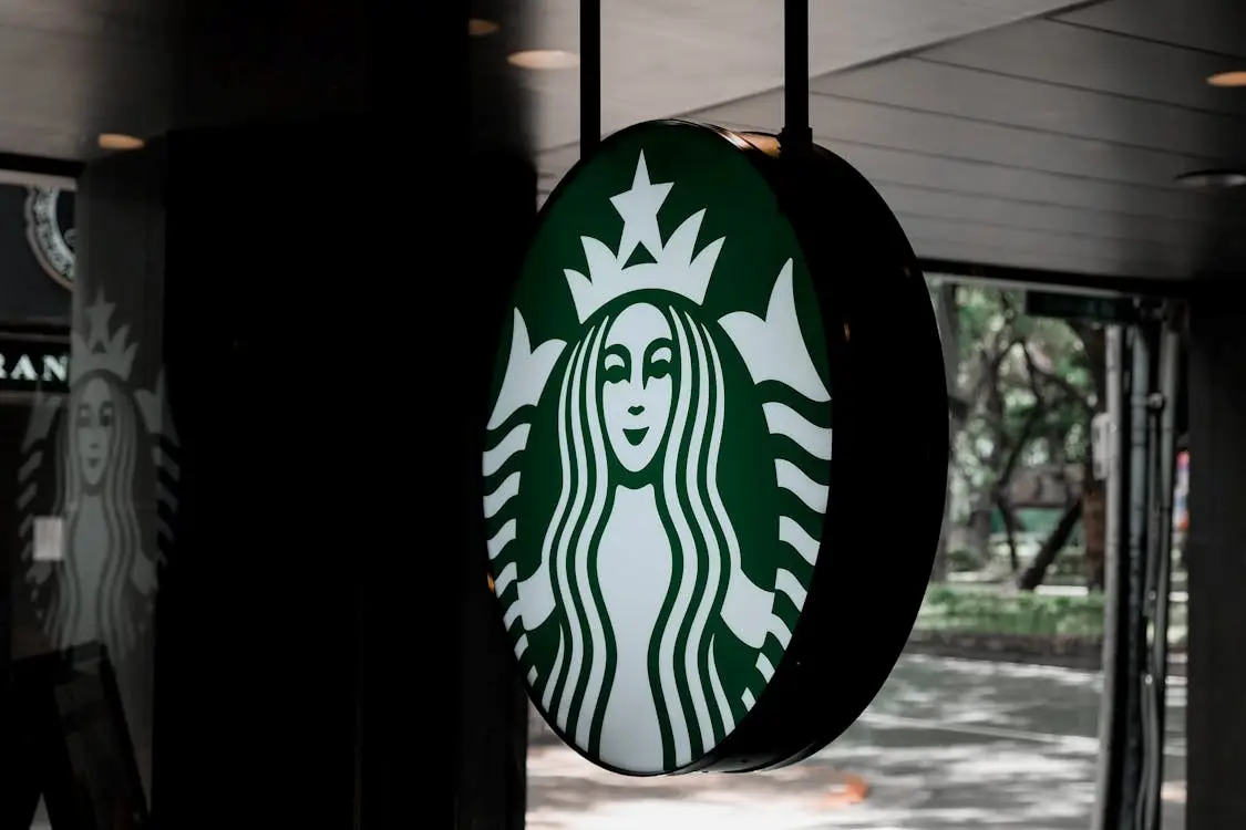 Co-branding: Music Marketing’s Secret 82 starbucks