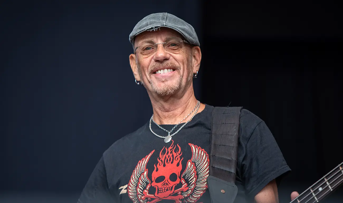 IN FOCUS// STIFF LITTLE FINGERS at Custom House Square, Belfast © Bernie McAllister