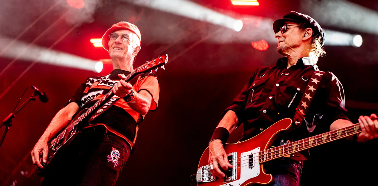 IN FOCUS// THE DAMNED at Custom House Square, Belfast © Bernie McAllister