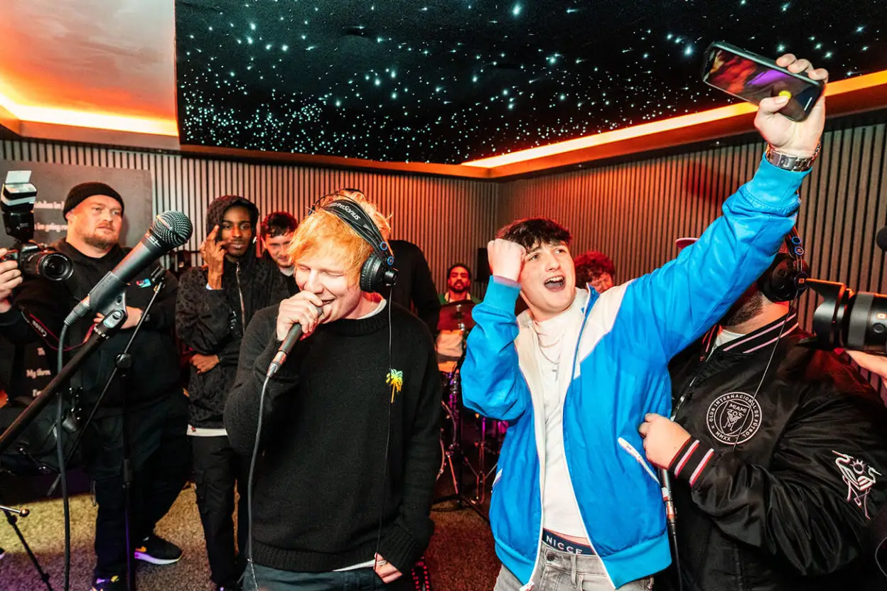 Ed Sheeran makes surprise visit to Northern Ireland in support of Belfast music charities Credit: Bradley Quinn