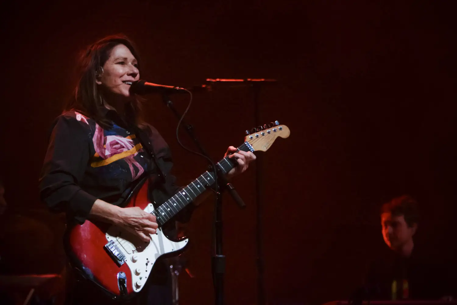 IN FOCUS// Kim Deal Mesmerises The Barbican with a Stunning Tour Kickoff 86 IN FOCUS// Kim Deal Mesmerises The Barbican with a Triumphant Tour Kickoff Credit: Denise Esposito