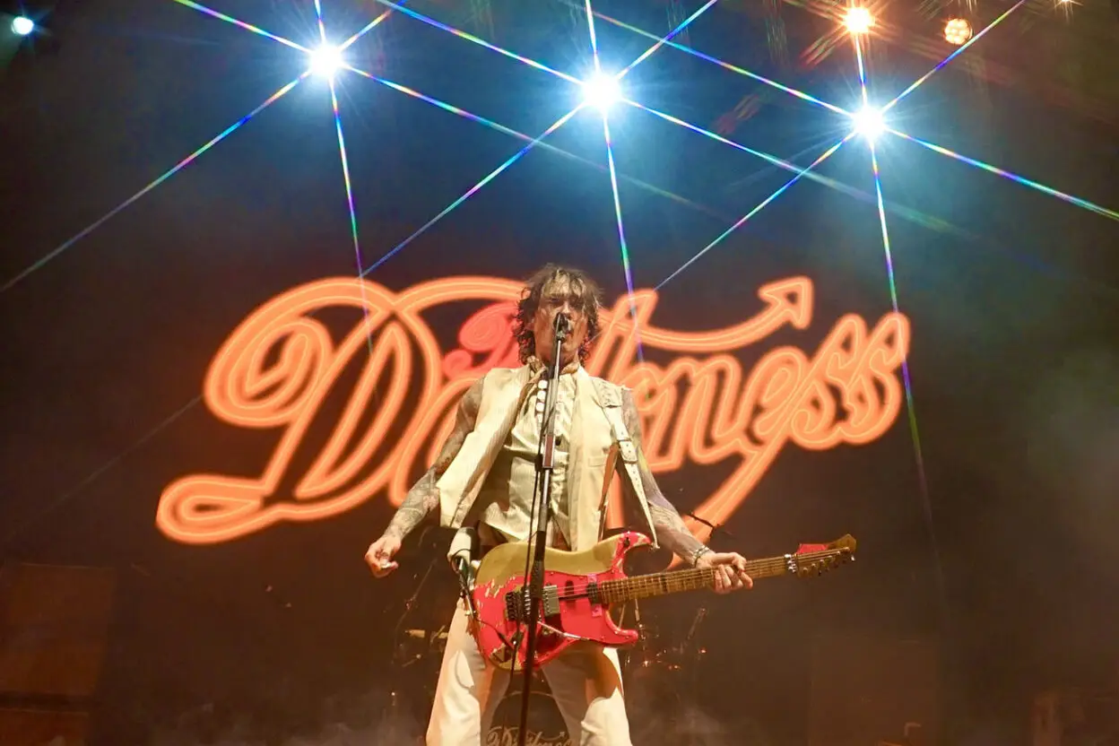 IN FOCUS// The Darkness Set Wembley Arena Alight with Glam Rock Glory Credit: Alina Salihbekova
