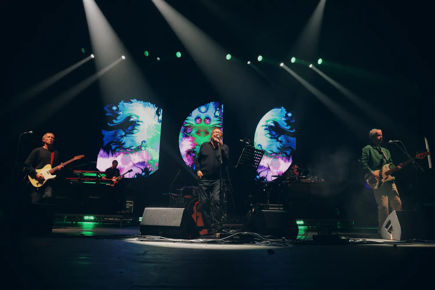 LIVE REVIEW: Kula Shaker & Ocean Colour Scene – Brixton Academy Credit: Denise Esposito