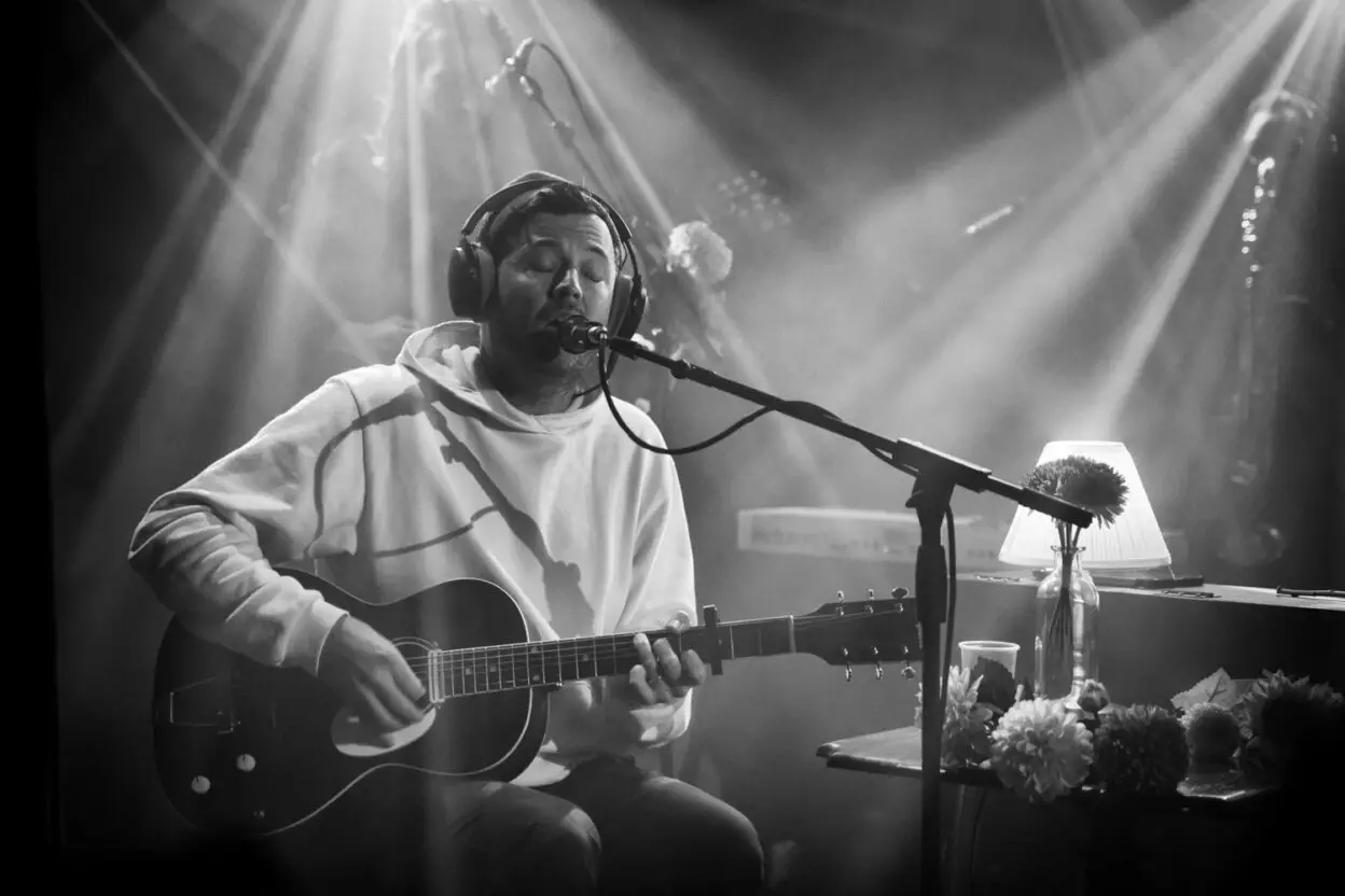 LIVE REVIEW: SYML Delivers a Soul-Stirring Set at Omeara Credit: Denise Esposito