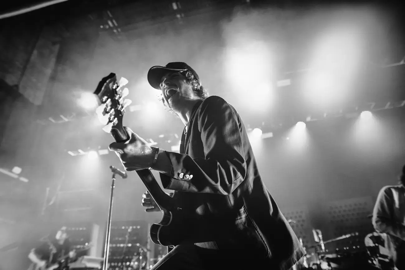 LIVE REVIEW: Djo Shines Beyond the Screen in Dazzling London Show 83 LIVE REVIEW: Djo Transcends Actor-Turned-Musician Clichés in Dazzling London Set Credit: Denise Esposito