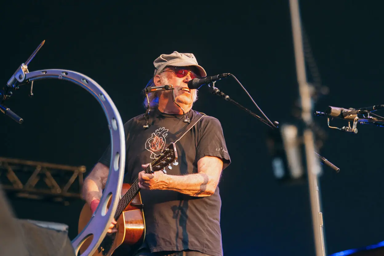 LIVE REVIEW: Neil Young and the Chrome Hearts BST Hyde Park, London